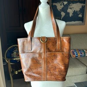 Patricia Nash Espelette Bucket Tote.